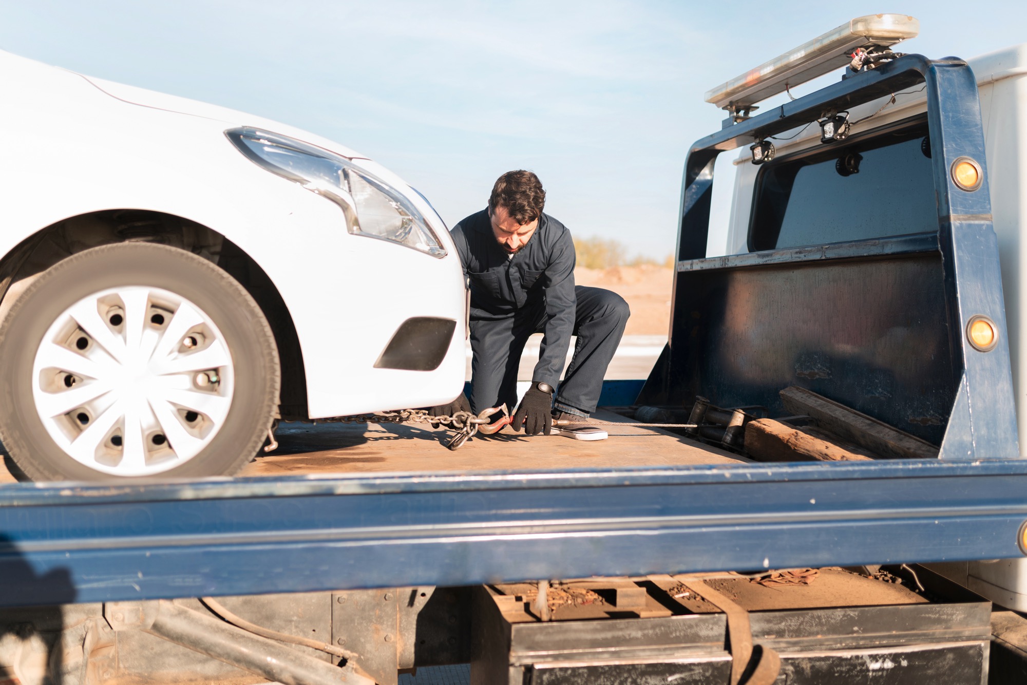 Car towing service London with britaniarecovery